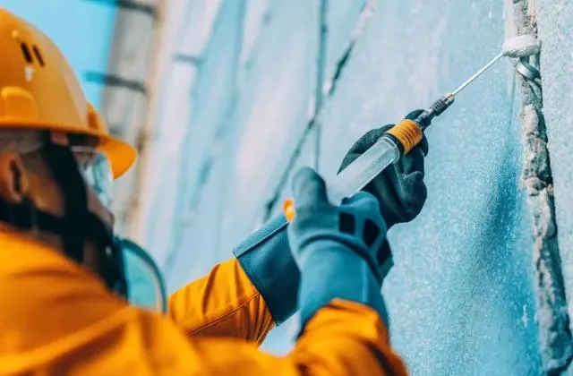 Rope access crack repair and injection