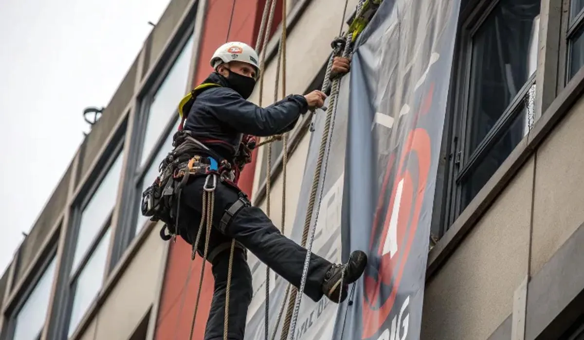 High-rise sign installation